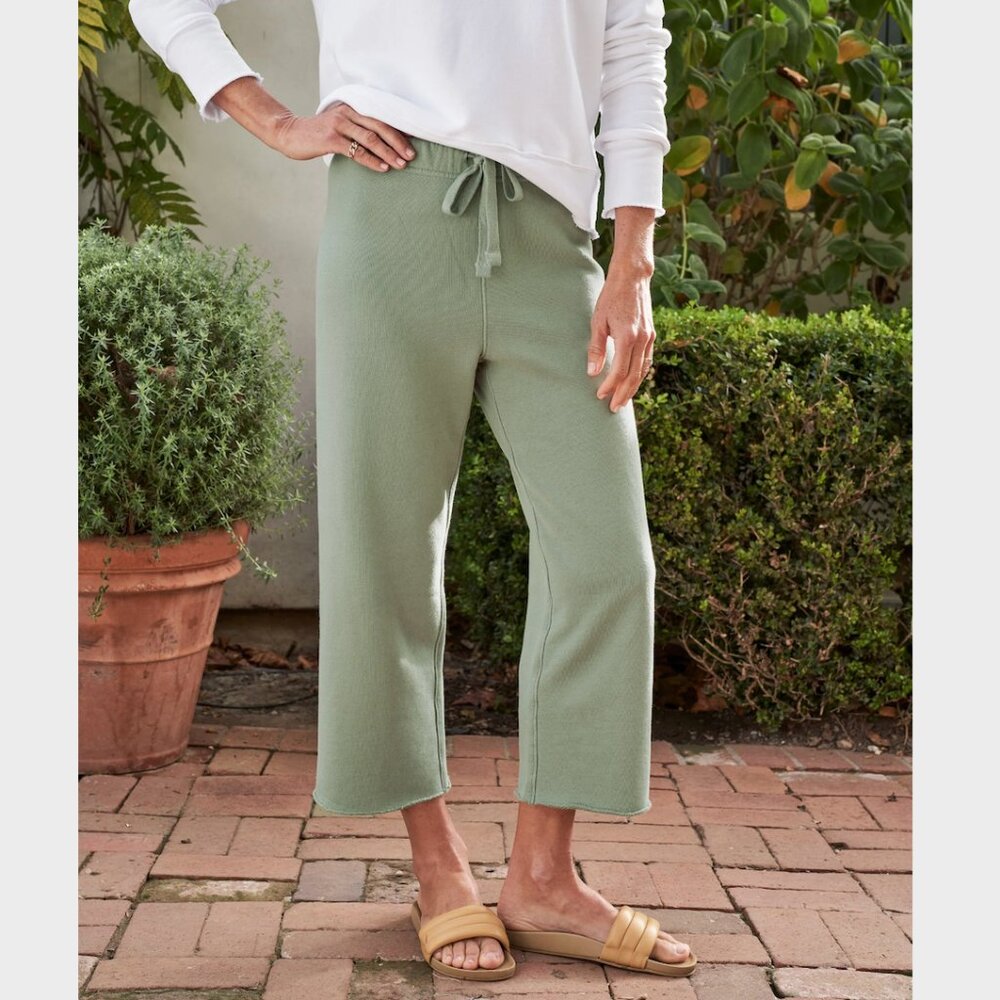 Frank & Eileen CATHERINE Triple Fleece Wide Leg Crop Sweatpants Size: XL Sage